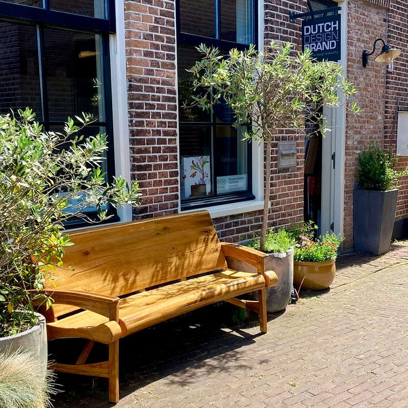 Bankje van Gé