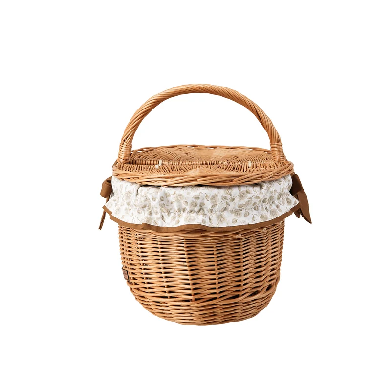 Kastalia wicker picnic basket with brown trim, with lid and handle TheWickerStories