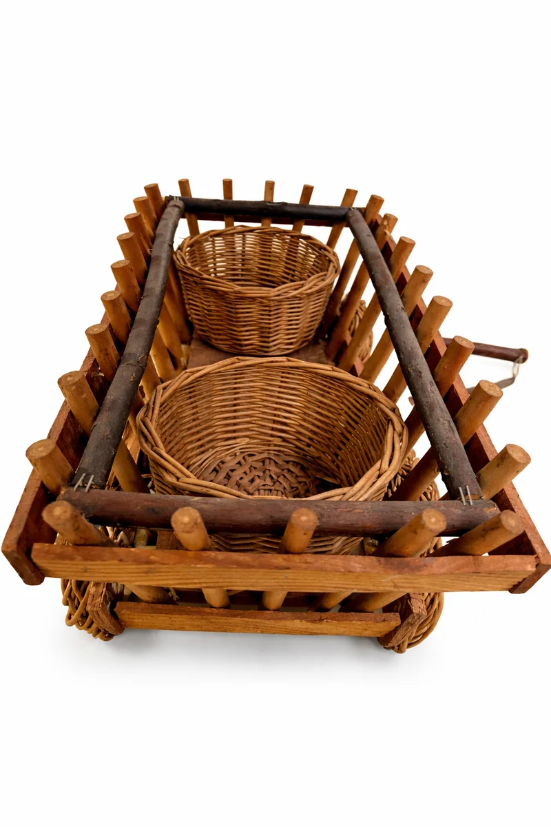 Lignum decorative figurine with planters for the garden TheWickerStories