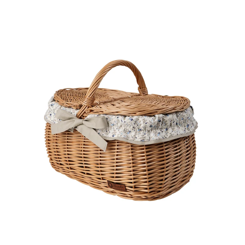 Kardia wicker picnic basket, shopping basket with lid and trim TheWickerStories
