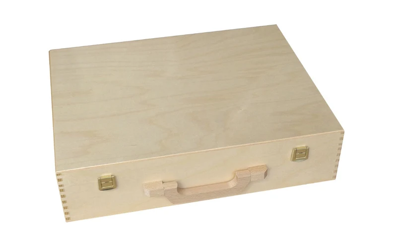 Holzkoffer lackiert