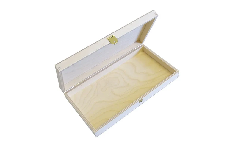 Holzkiste mit Klappdeckel