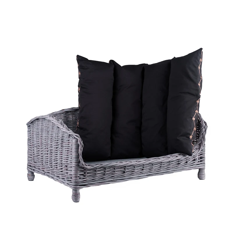 Erivia wicker basket for dogs and cats with cushion TheWickerStories