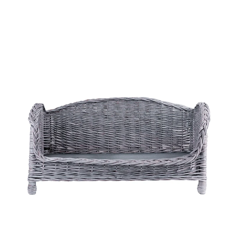 Erivia wicker pet basket for dogs and cats TheWickerStories
