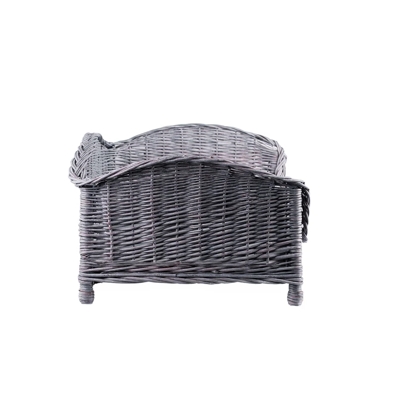 Erivia wicker pet basket for dogs and cats TheWickerStories
