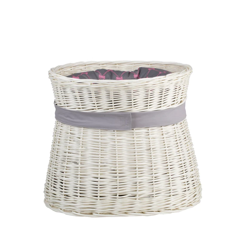 Erif wicker cat house with cushions and bow, two-tier TheWickerStories