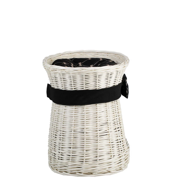 Erif wicker cat house with cushions and a bow, two levels TheWickerStories