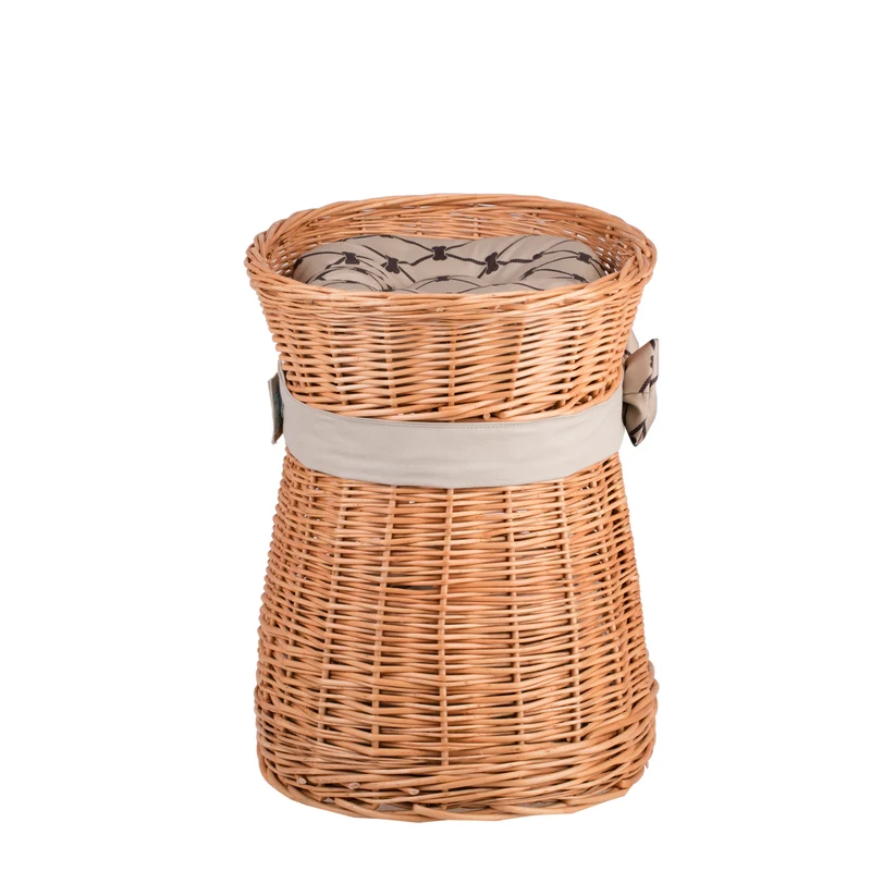 Erif wicker cat house with beige cushions and a bow, two-tier TheWickerStories