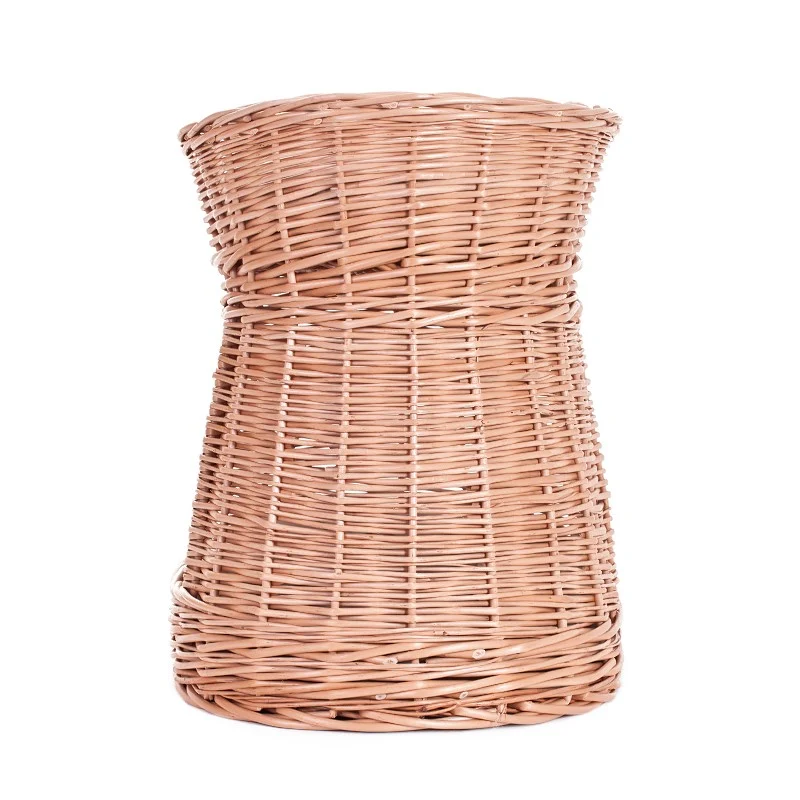 Erif wicker cat house with two tiers and beige cushions TheWickerStories