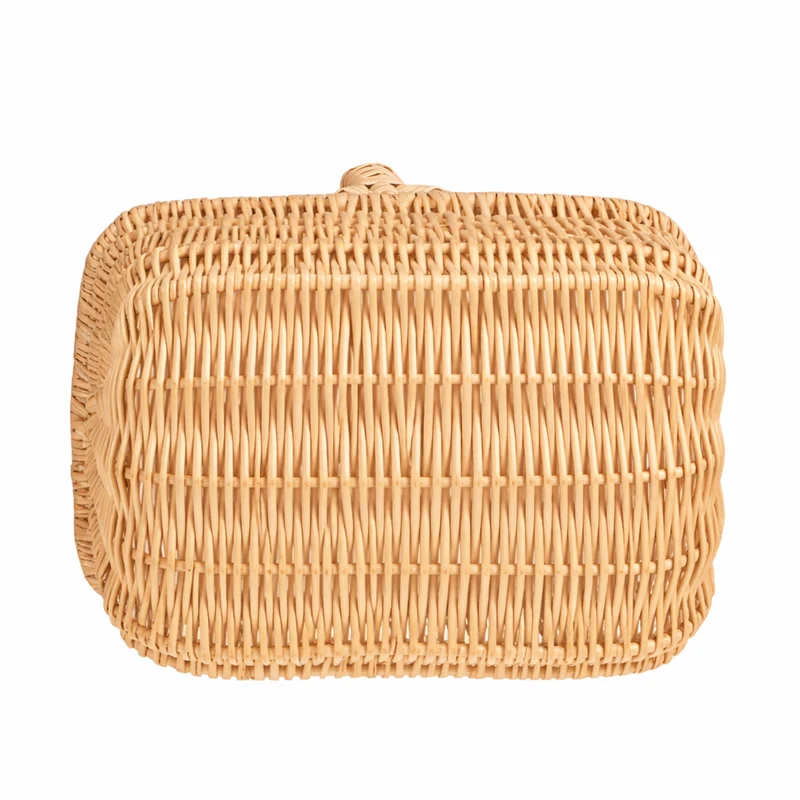 Willesia wicker Easter basket with handle TheWickerStories