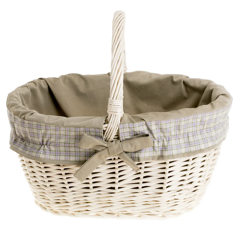 Walerissa wicker shopping basket with cream trim and handle TheWickerStories