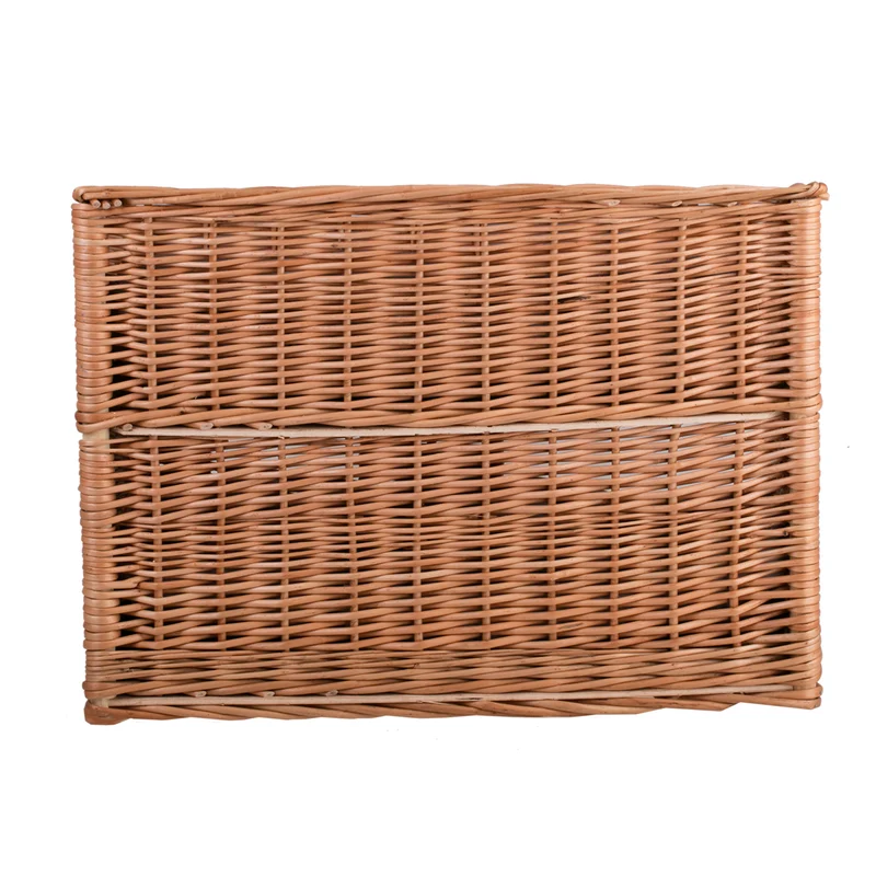 Estrella wicker cat house with two cushions TheWickerStories
