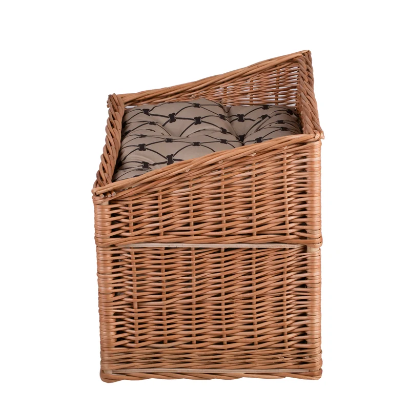 Estrella wicker cat house with two waterproof cushions, with a window and a terrace TheWickerStories