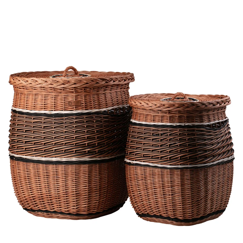 Milar wicker laundry basket with lid, handwoven TheWickerStories