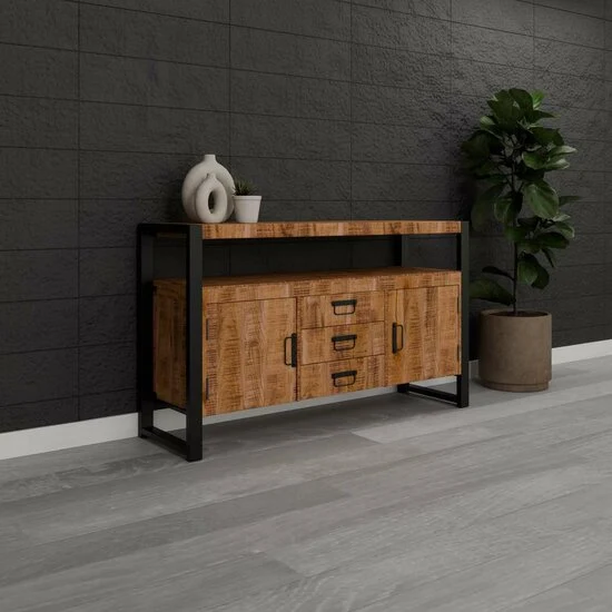 Sideboard Flensburg aus Mangoholz 2 Türen, 3 Schubladen 135 cm