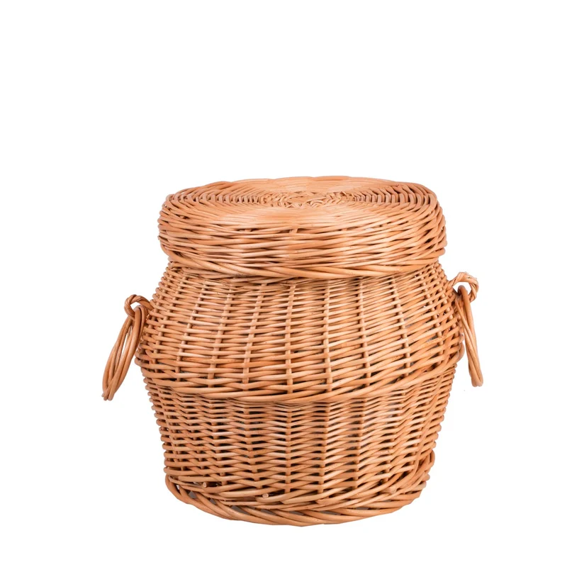 Marlis wicker laundry hamper with lid and handles TheWickerStories