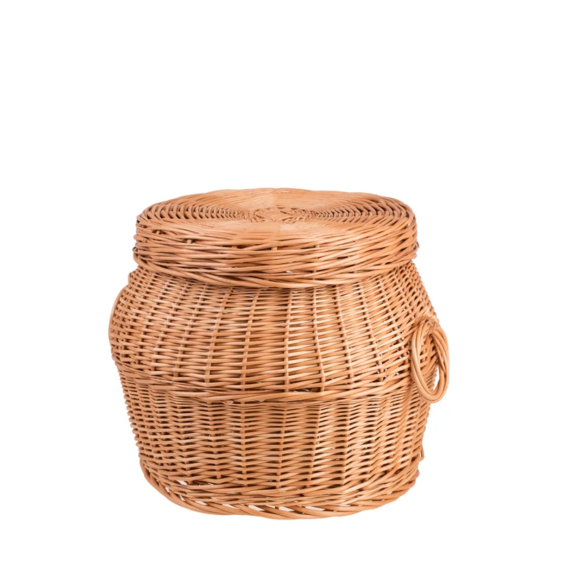 Marlis wicker laundry hamper with lid and handles TheWickerStories