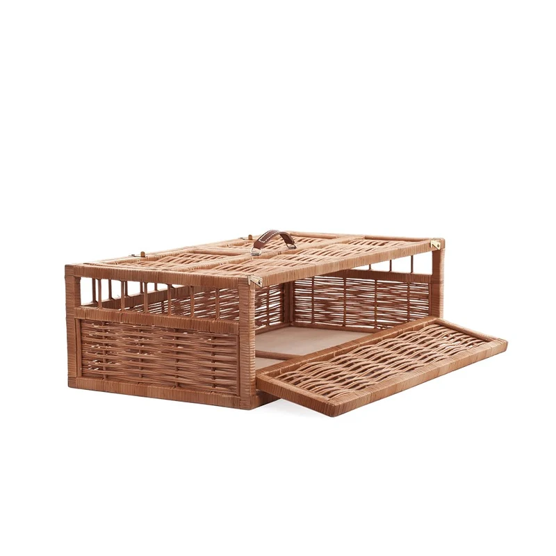 Tulipa wicker pigeon carrier, transport basket for pigeons, enclosed transport cage TheWickerStories