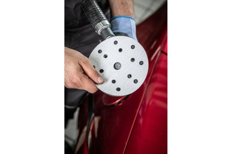 Krążek ścierny z otworami do lakieru i szpachli ø150mm #100 5szt