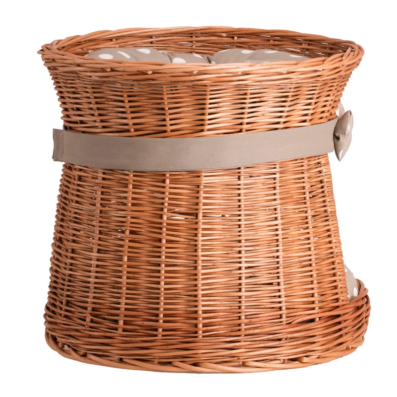 Eralis wicker cat house with beige trim, two-tier, with cushions and a bow TheWickerStories