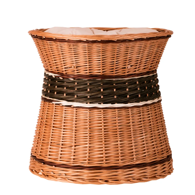 Eralis wicker house for a cat and a small dog with two levels and cushions TheWickerStories