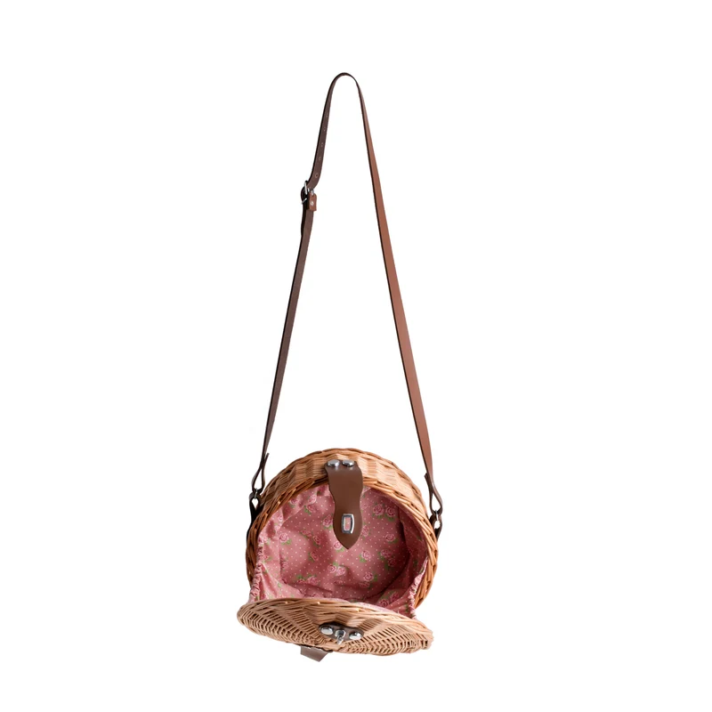 Rivora wicker shoulder basket for shopping and beach, with lid and leather strap TheWickerStories