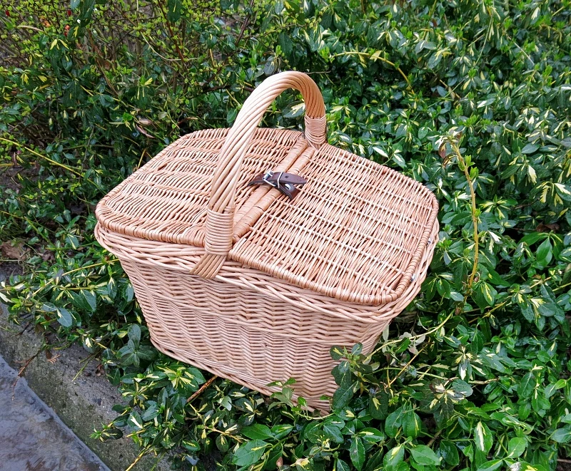 Kerria wicker picnic basket with lid and handle TheWickerStories