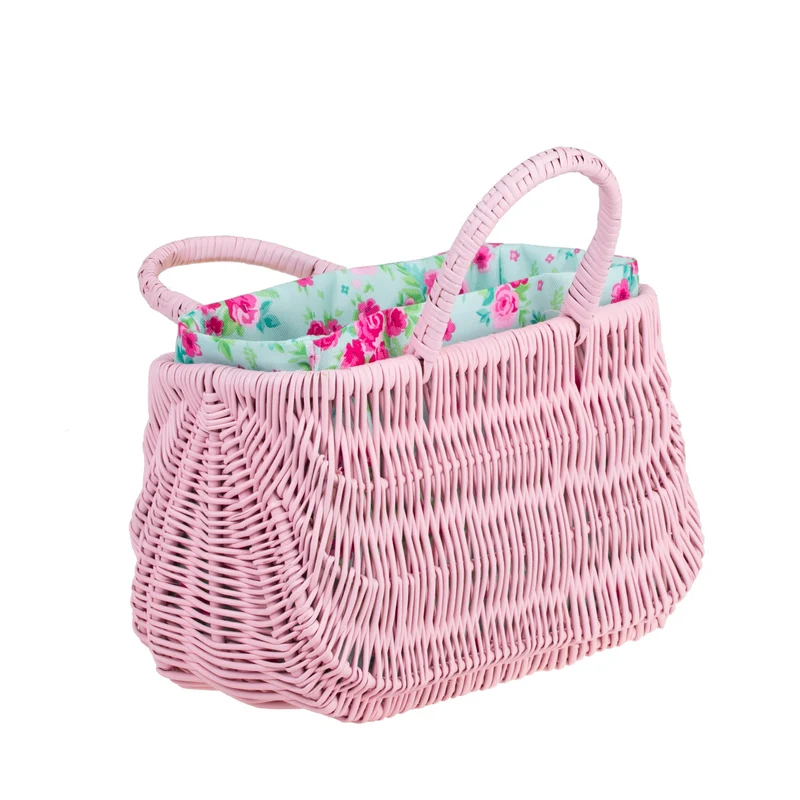 Werlissa wicker beach bag with mint trim and handle TheWickerStories