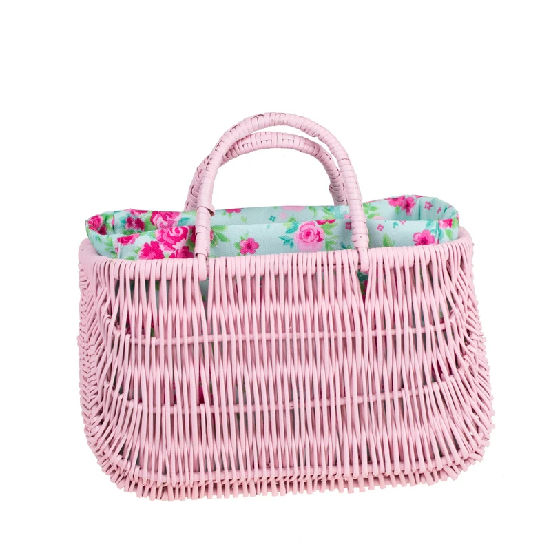 Werlissa wicker beach bag with mint trim and handle TheWickerStories