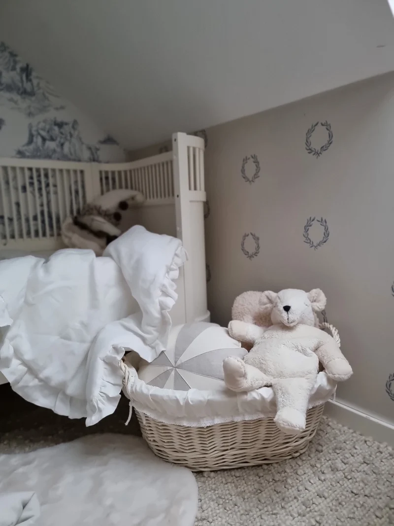 Milvus wicker basket with handles and grey lining TheWickerStories