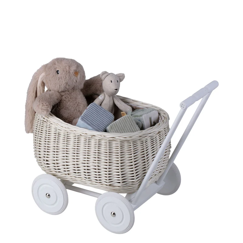 Luke wicker pushcart with pink lining TheWickerStories