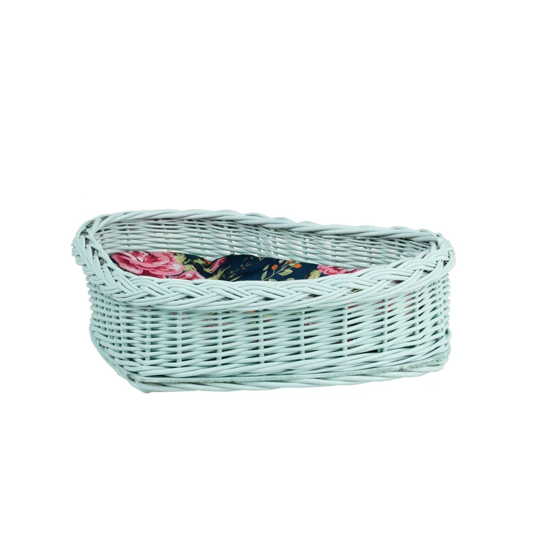 Zadaris small wicker basket with pink lining TheWickerStories