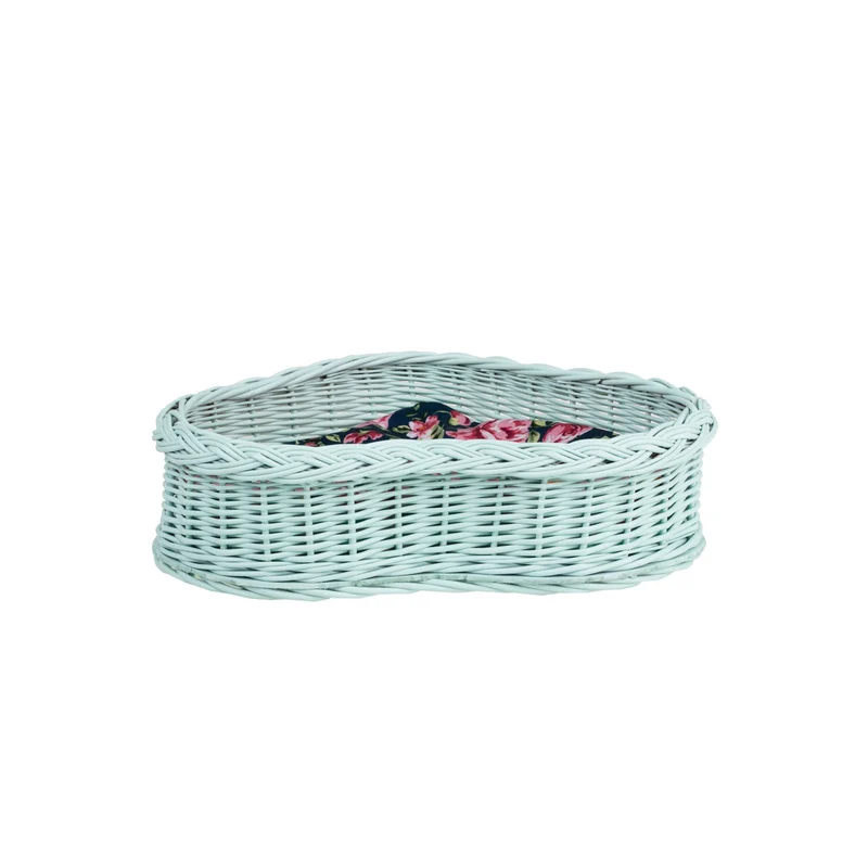Zadaris small wicker basket with pink lining TheWickerStories