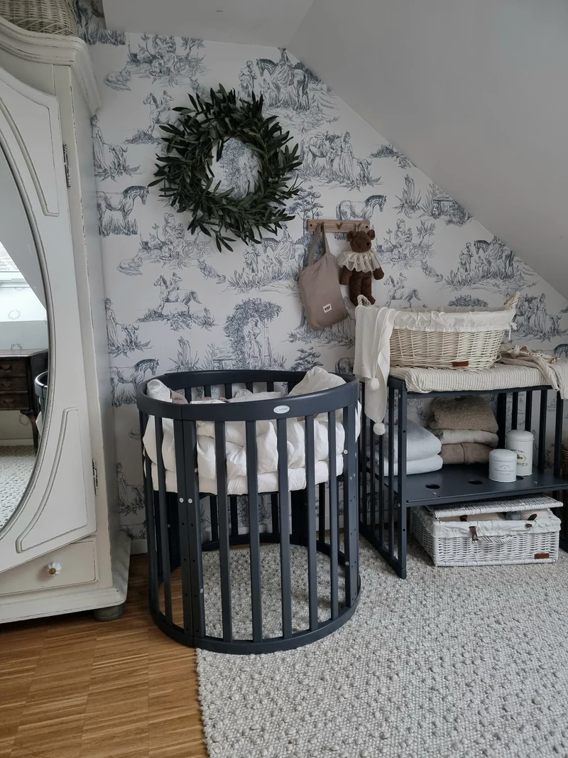 Milvus wicker basket with handles and grey lining TheWickerStories
