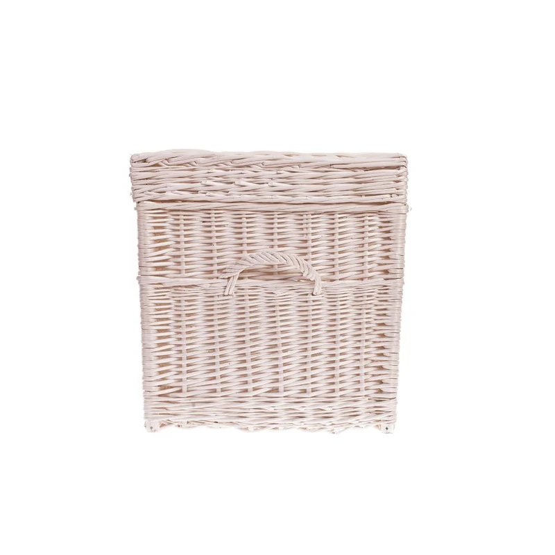 Kalvina wicker storage basket for laundry and toys with lid and handles TheWickerStories