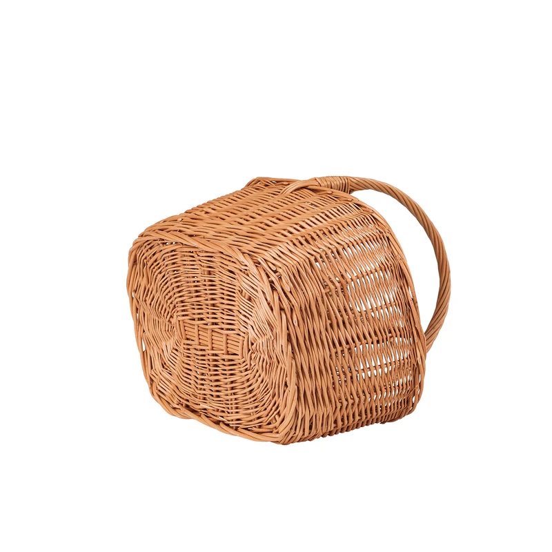 Gaudia wicker basket, bottle crate, carrier with dividers and handle TheWickerStories