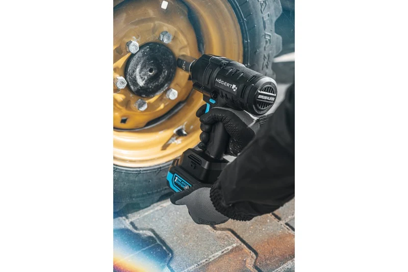 Bezszczotkowy klucz udarowy 600 Nm 18V