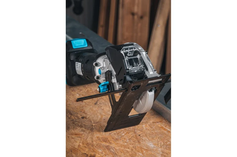 Bezszczotkowa mini pilarka do metalu 120 mm 18V
