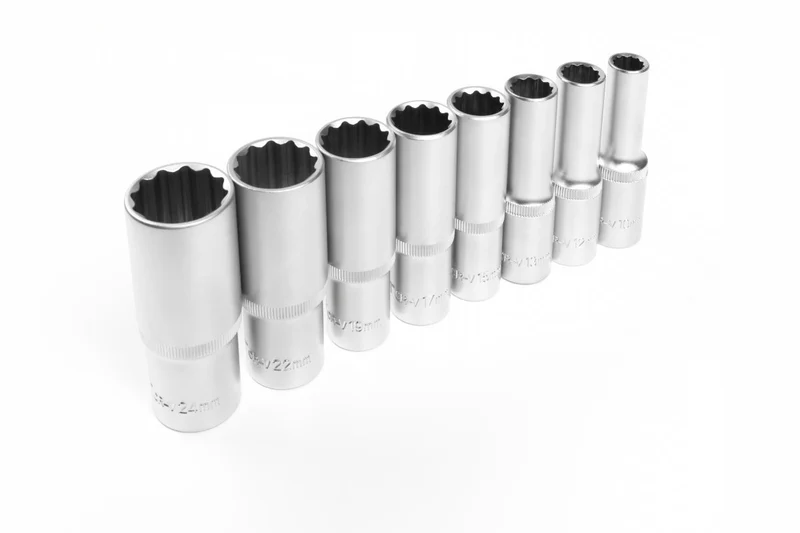Zestaw kluczy nasadowych 12-kątnych długich1/2", 8 szt.