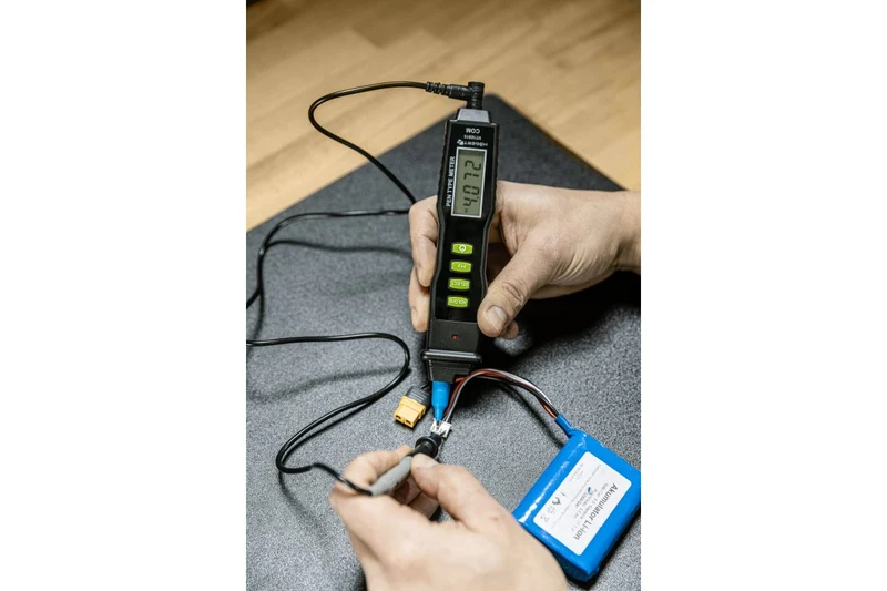Uniwersalny miernik cyfrowy FULL-SMART pen type