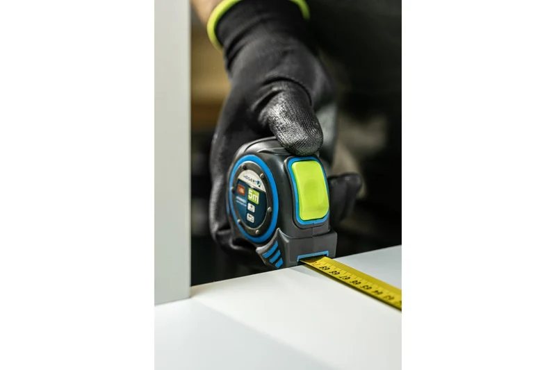 Miara zwijana 5m 19mm auto stop nylon z magnesem