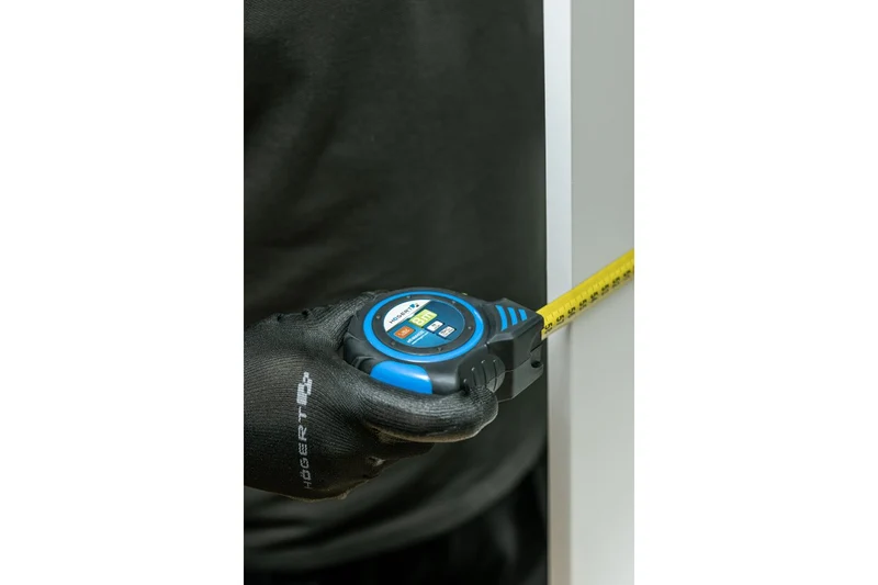 Miara zwijana 8m 25mm auto stop nylon z magnesem
