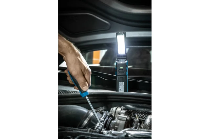 Lampa warsztatowa rozkładana LED USB