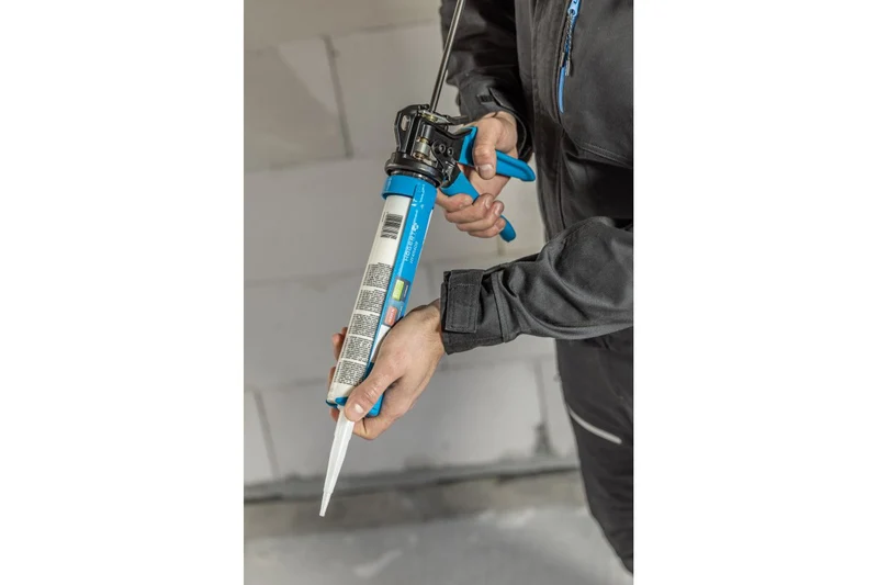 Wyciskacz do tub, heavy duty stalowo-aluminiowy
