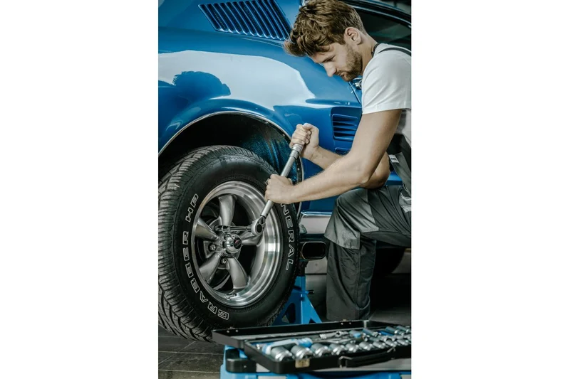 Klucz dynamometryczny 1/2", 42-210Nm