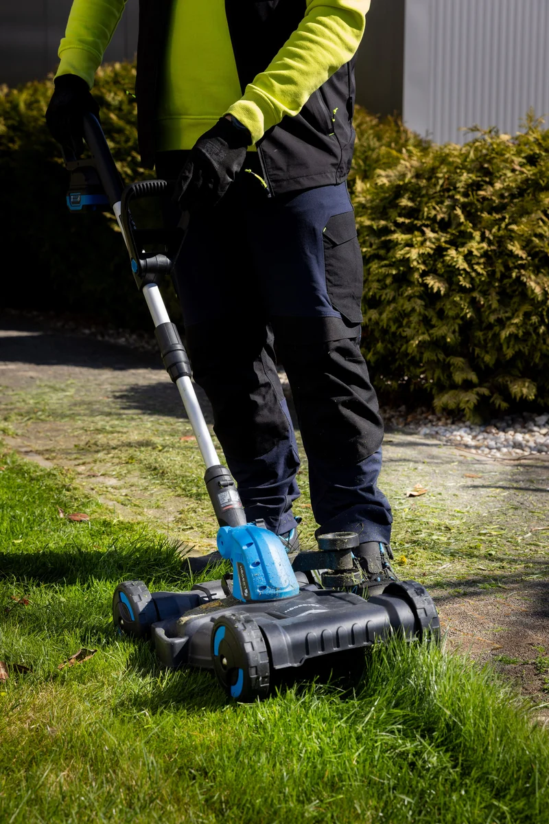 Podkaszarka do trawy z platformą 3 w 1 18V