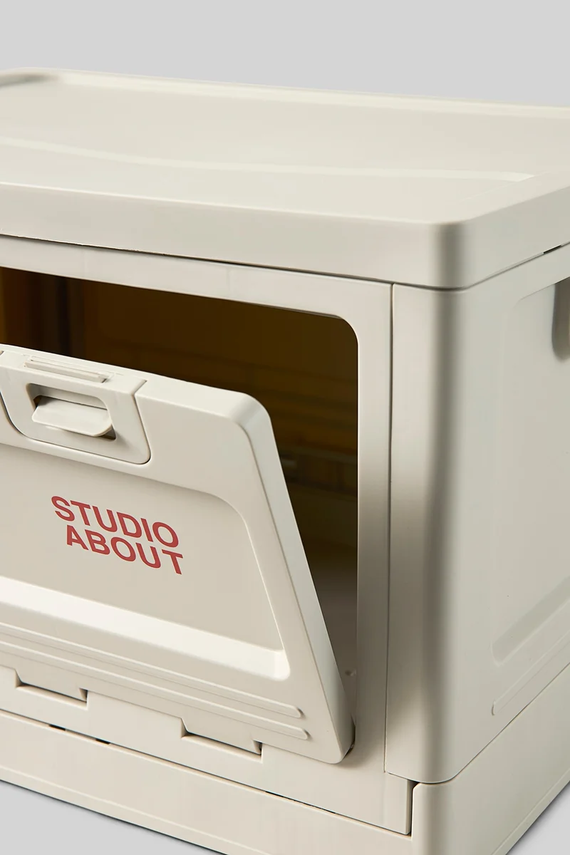 BOX, MEDIUM, LIGHT GREY