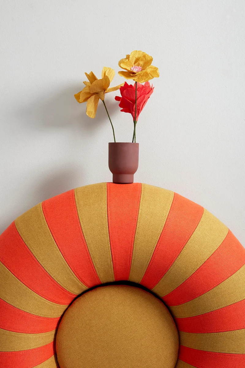 FLOAT, SMALL, OCHRE/RED