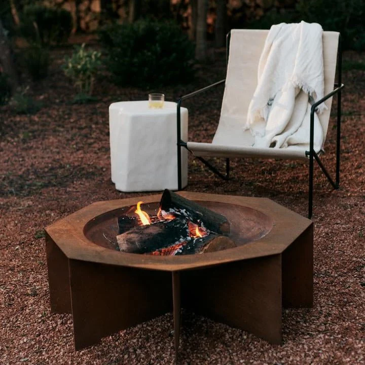 Desert Loungechair gestreift/schwarz - ferm LIVING