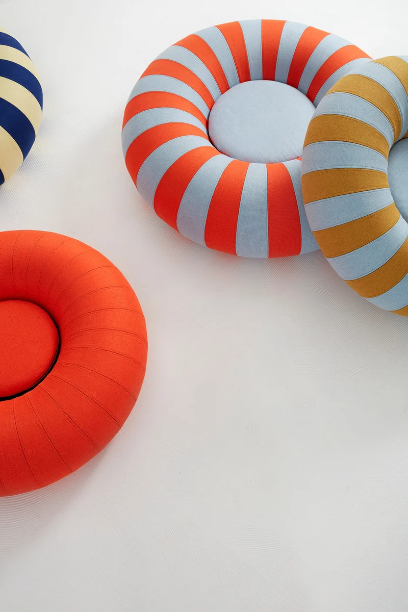 FLOAT, SMALL, BLUE/OCHRE
